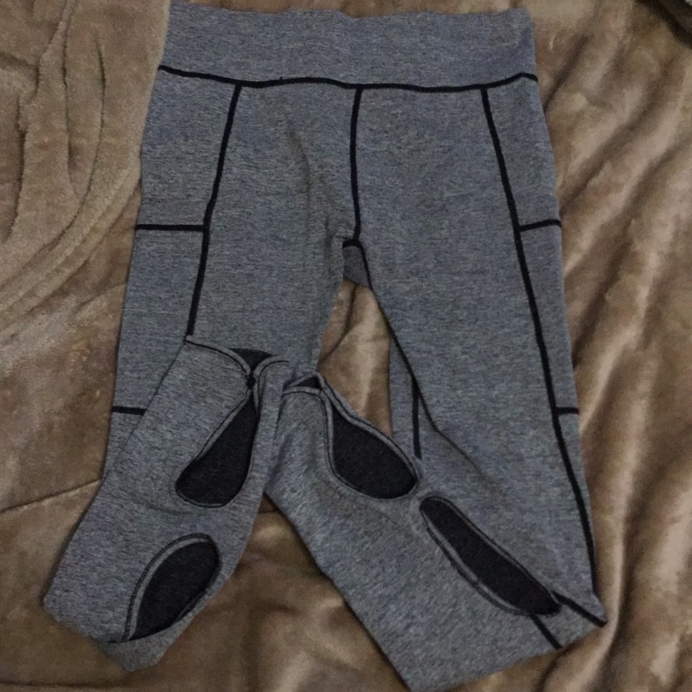 Cute leggings with pockets